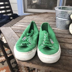 Green Supergas